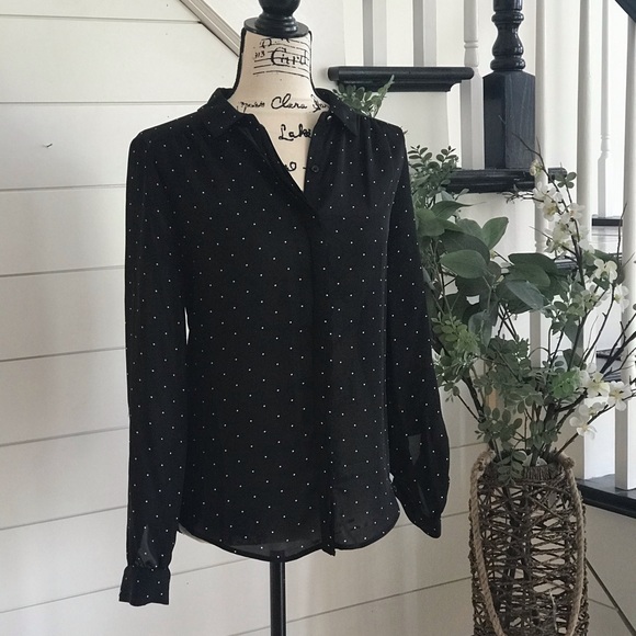 NWT Elle black pin dot scallop trim blouse, small - Picture 2 of 7